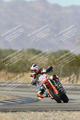 media/Dec-01-2025-Moto Forza (Mon) [[2daa91e15f]]/2-Intermediate Group/Session 3 (Turn 3)/